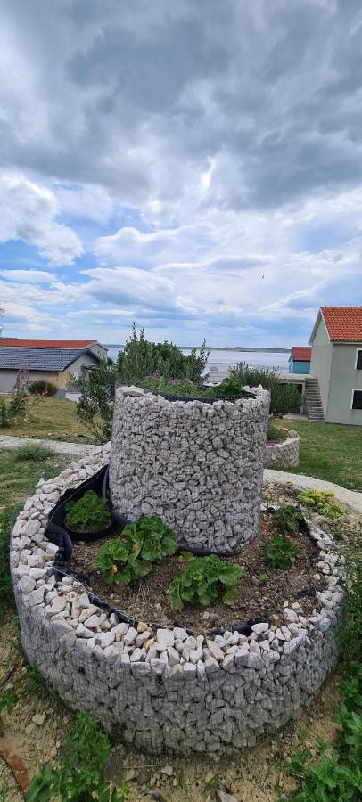 Apartmani Cesar Rtina Εξωτερικό φωτογραφία