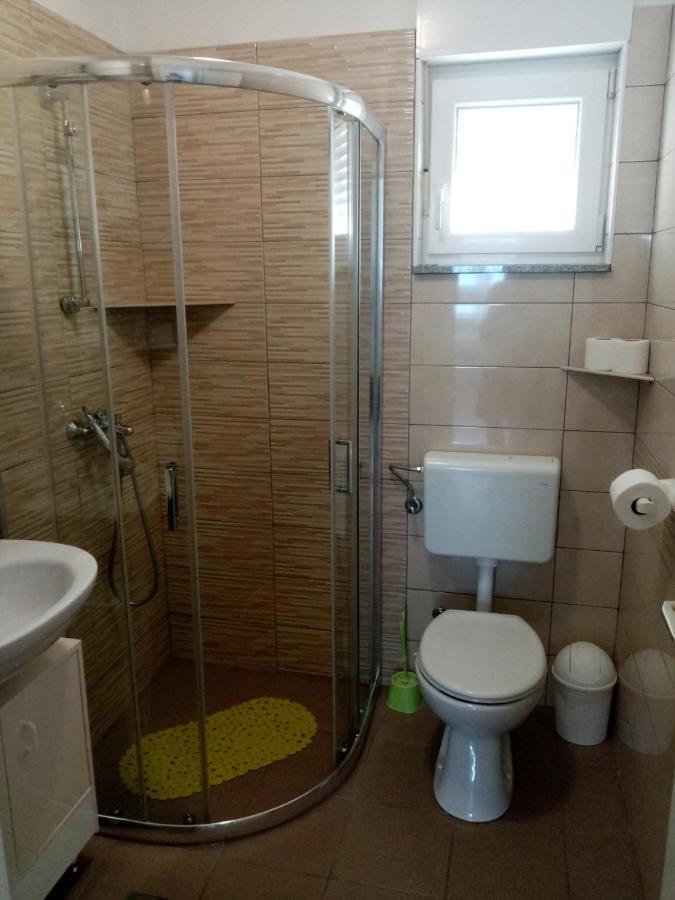 Apartmani Cesar Rtina Εξωτερικό φωτογραφία