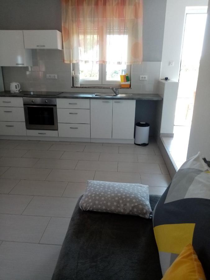 Apartmani Cesar Rtina Εξωτερικό φωτογραφία
