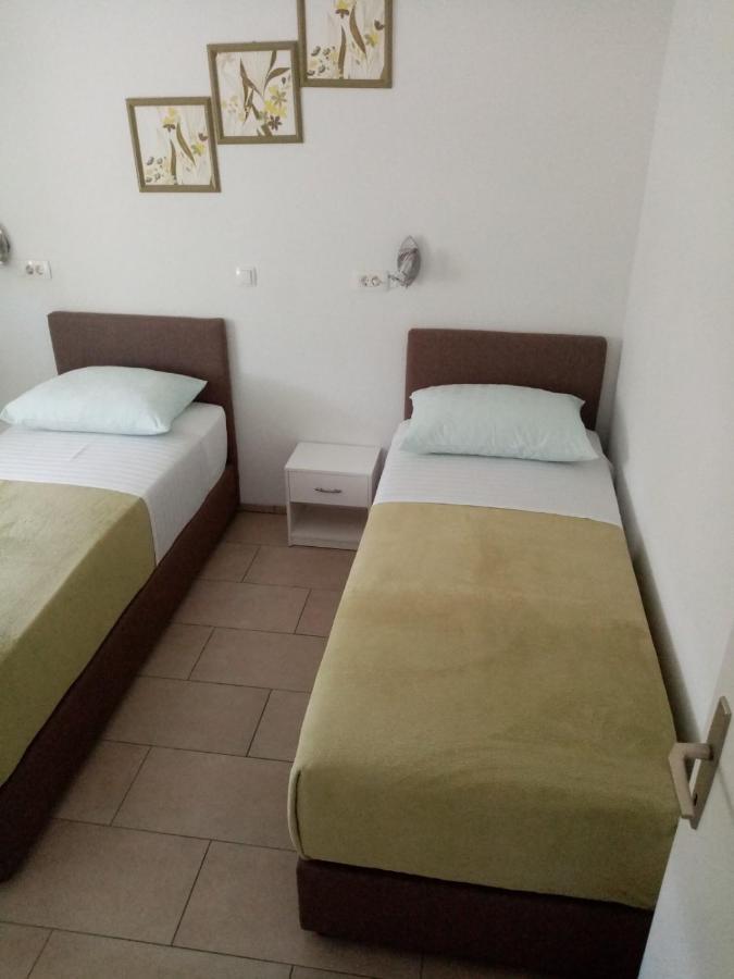 Apartmani Cesar Rtina Εξωτερικό φωτογραφία