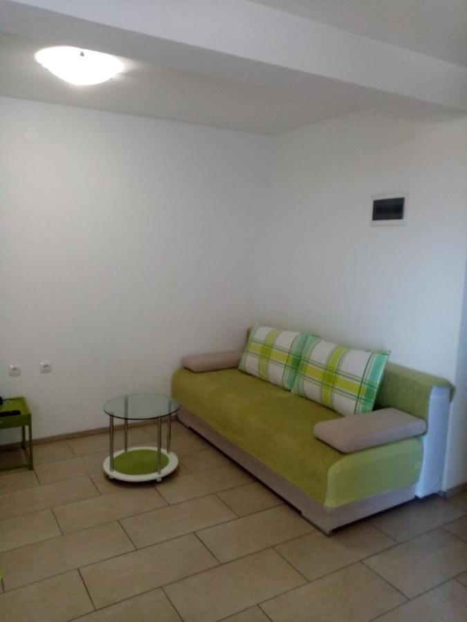 Apartmani Cesar Rtina Εξωτερικό φωτογραφία