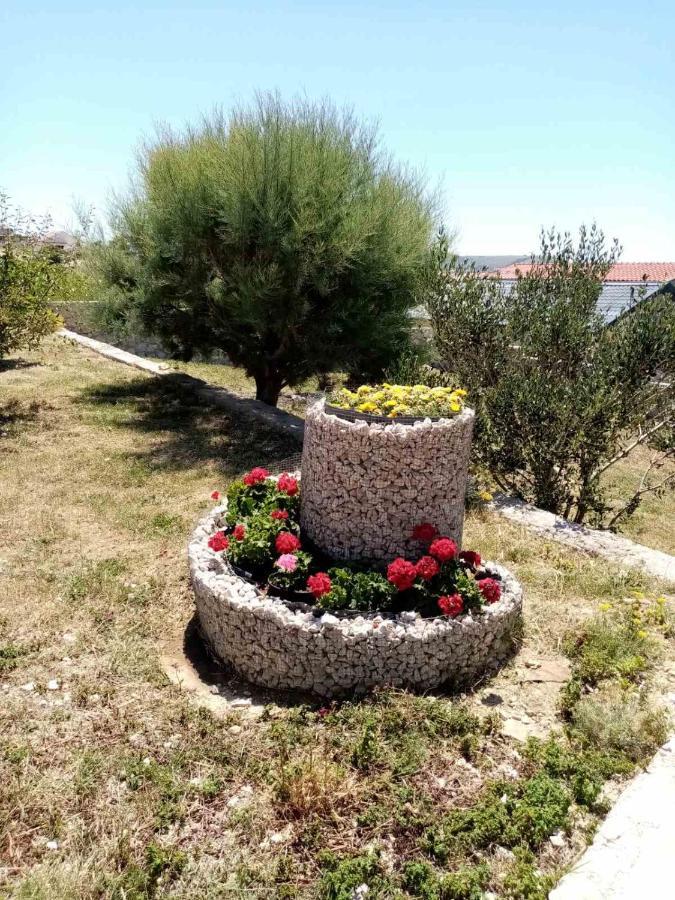 Apartmani Cesar Rtina Εξωτερικό φωτογραφία